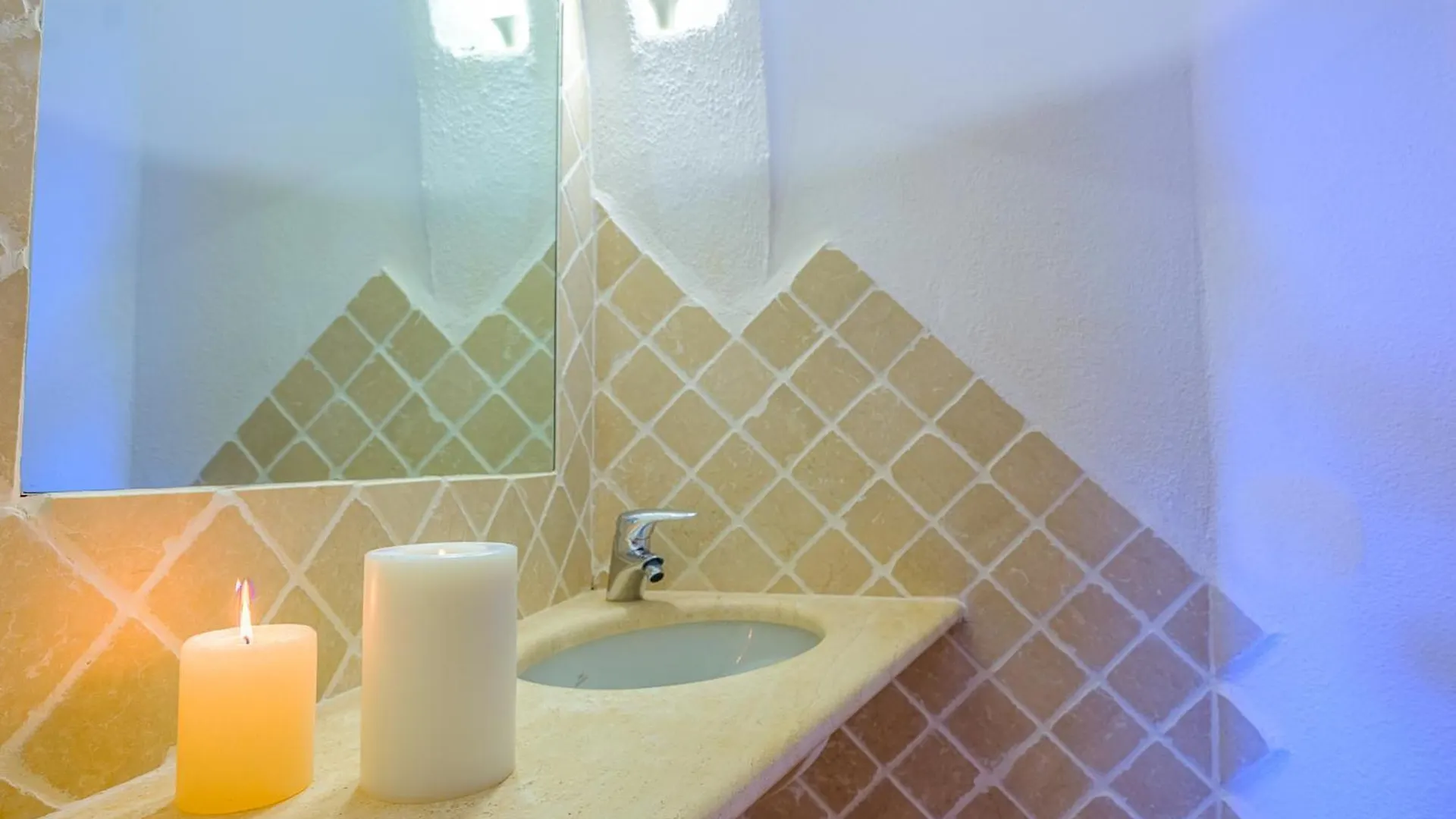 Sardinia Family Villas - Villa Carmen With Sea View And Pool Porto Cervo 0*,  Italien