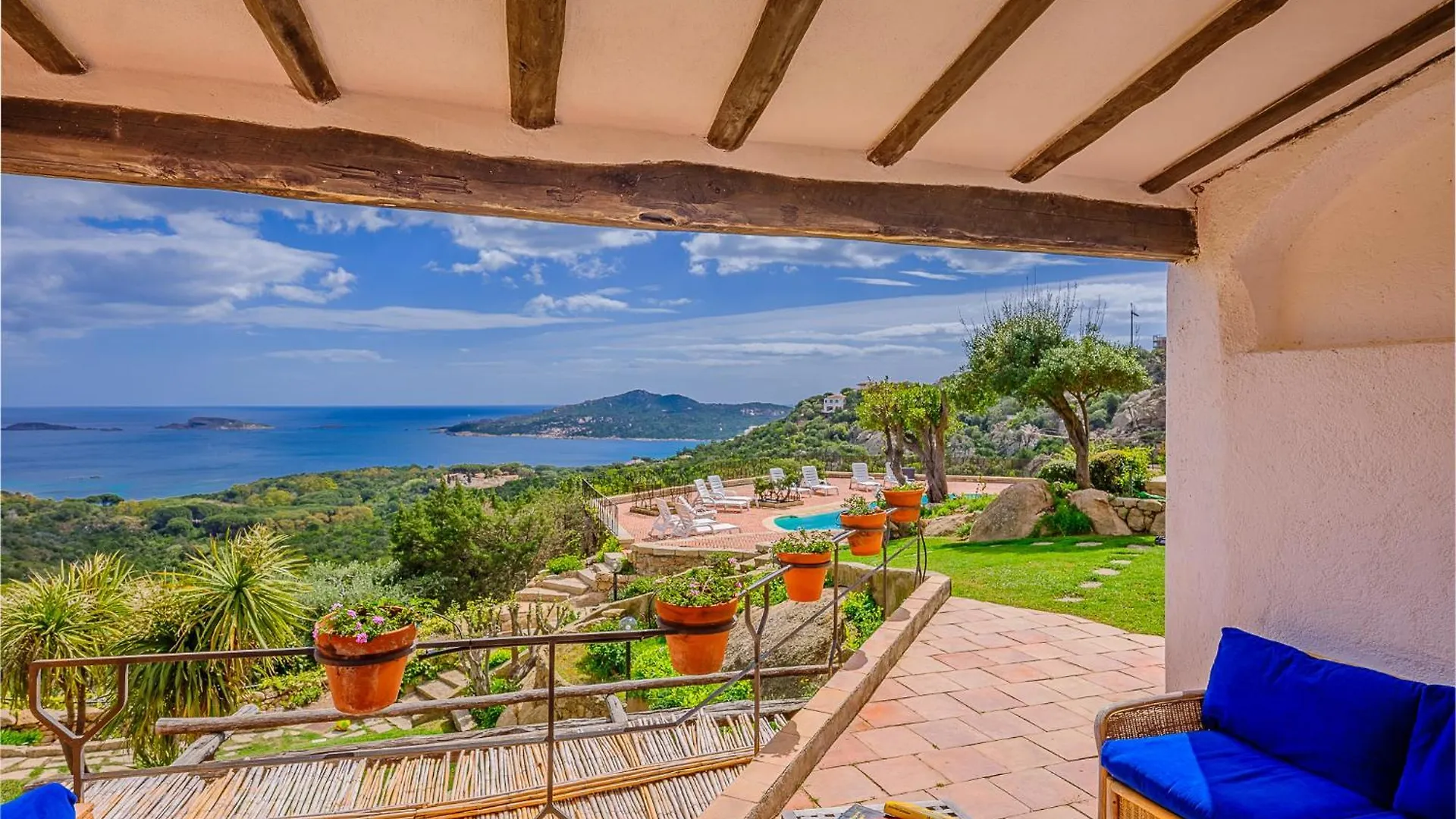 Sardinia Family Villas - Villa Carmen With Sea View And Pool ポルト・チェルボ イタリア